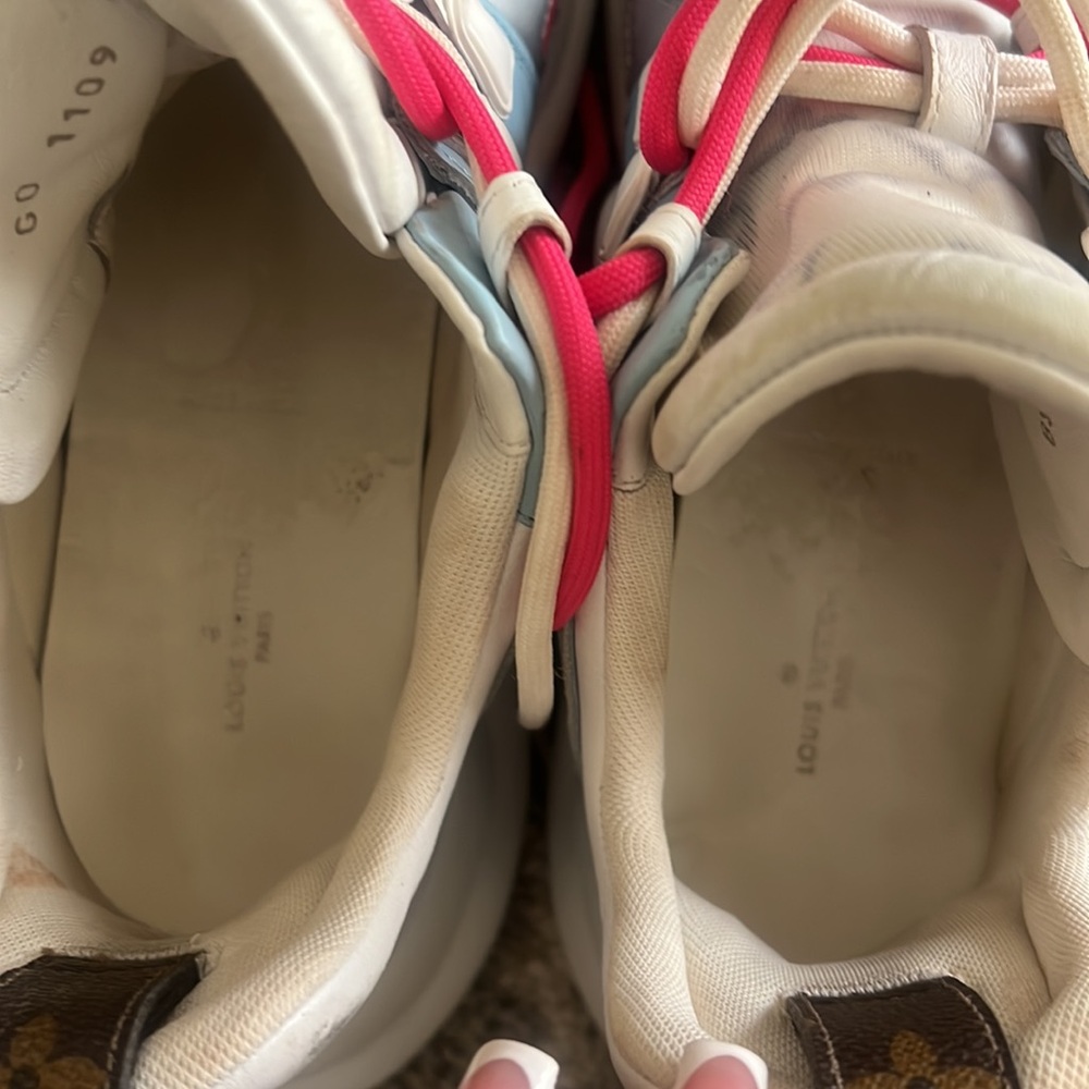 LOUIS VUITTON LV Archlight Sports Shoe - Size 38/7.5 - Picture 12 of 16